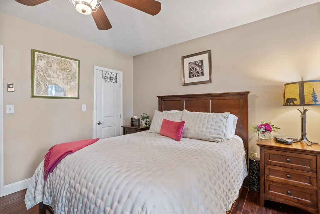 2696 Lake Shore Road Gilford NH 03249