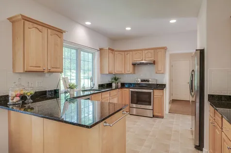 3 Gowing Lane Amherst NH 03031