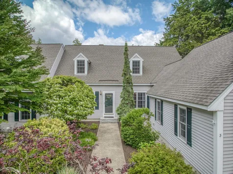 3 Gowing Lane Amherst NH 03031