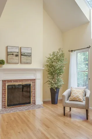 3 Gowing Lane Amherst NH 03031