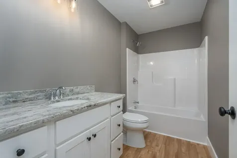 7 Midmark Lane Concord NH 03301