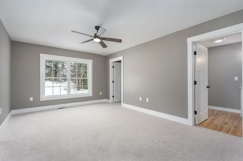 7 Midmark Lane Concord NH 03301