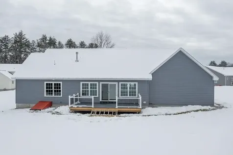 7 Midmark Lane Concord NH 03301