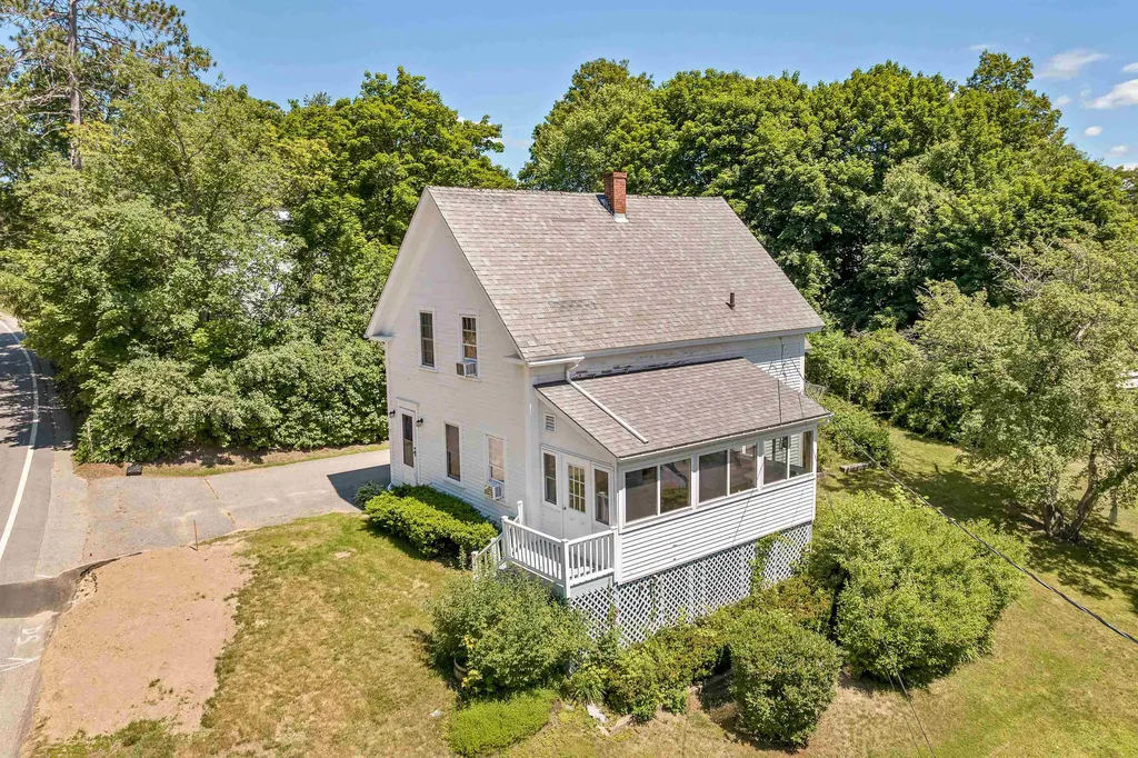 39 Frank C Gilman Highway Alton NH 03809