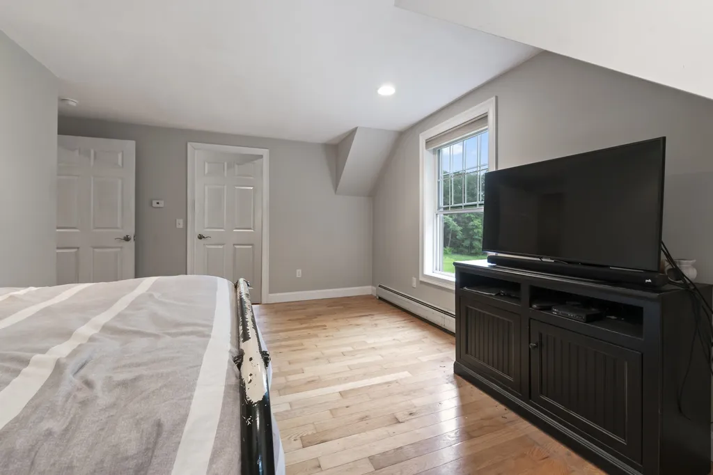 20 Whippoorwill Ridge Road York ME 03902