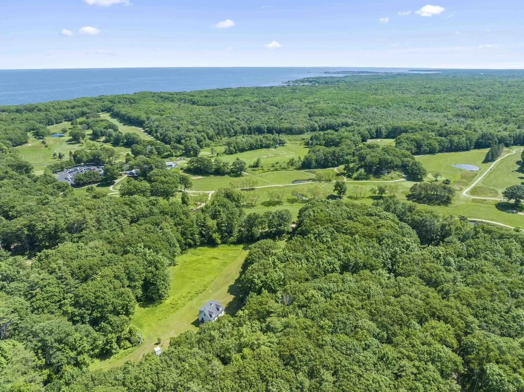 20 Whippoorwill Ridge Road York ME 03902