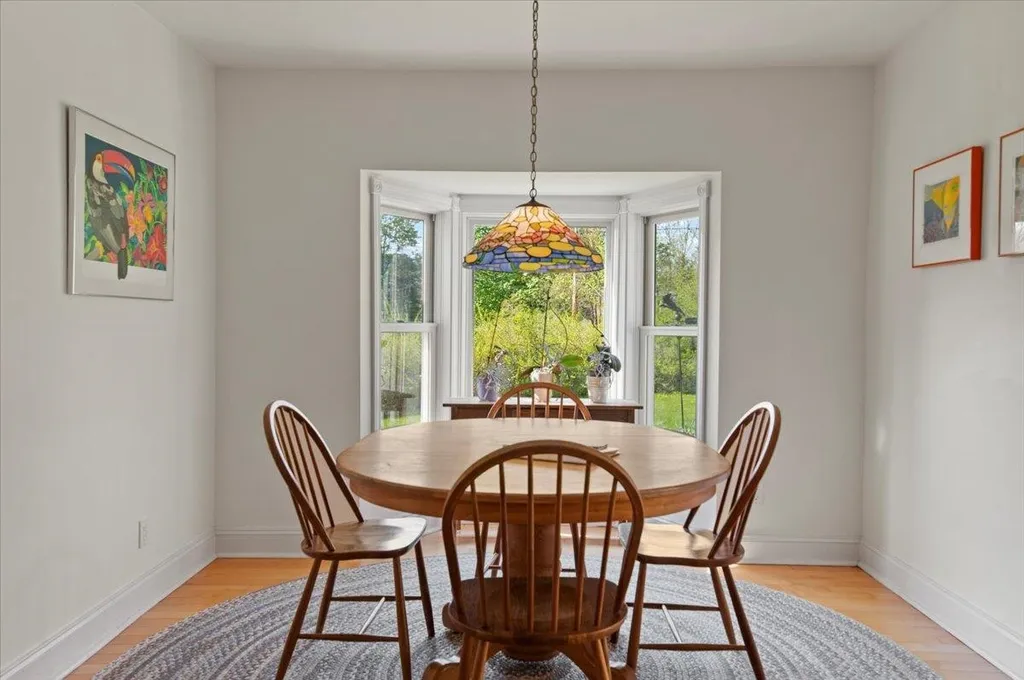 627 West Road Manchester VT 05255