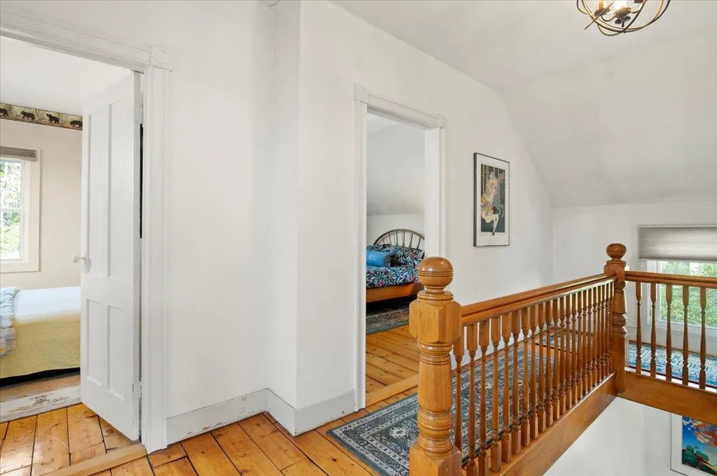 627 West Road Manchester VT 05255