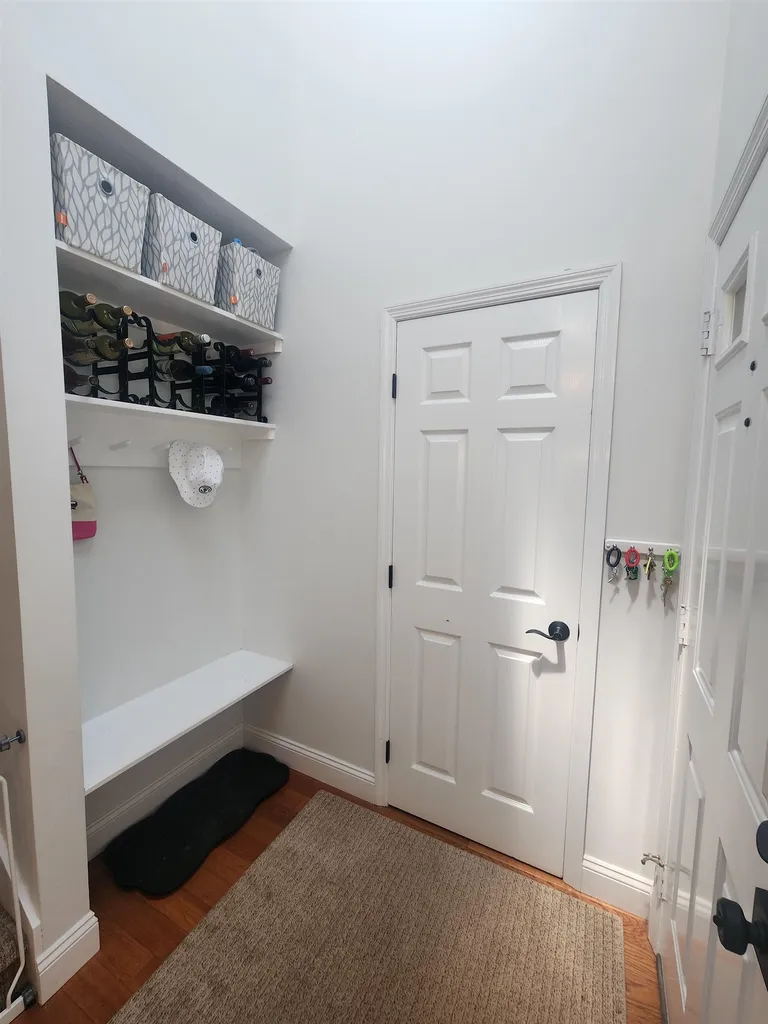 111 Lakeland Drive Hartford VT 05059