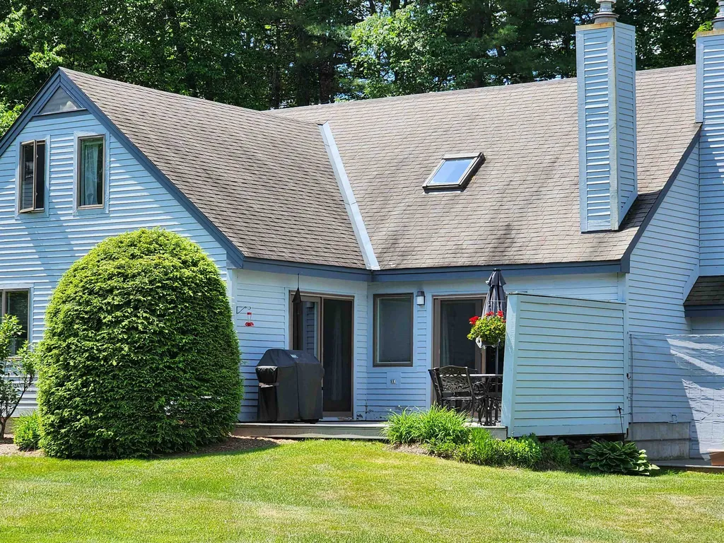111 Lakeland Drive Hartford VT 05059