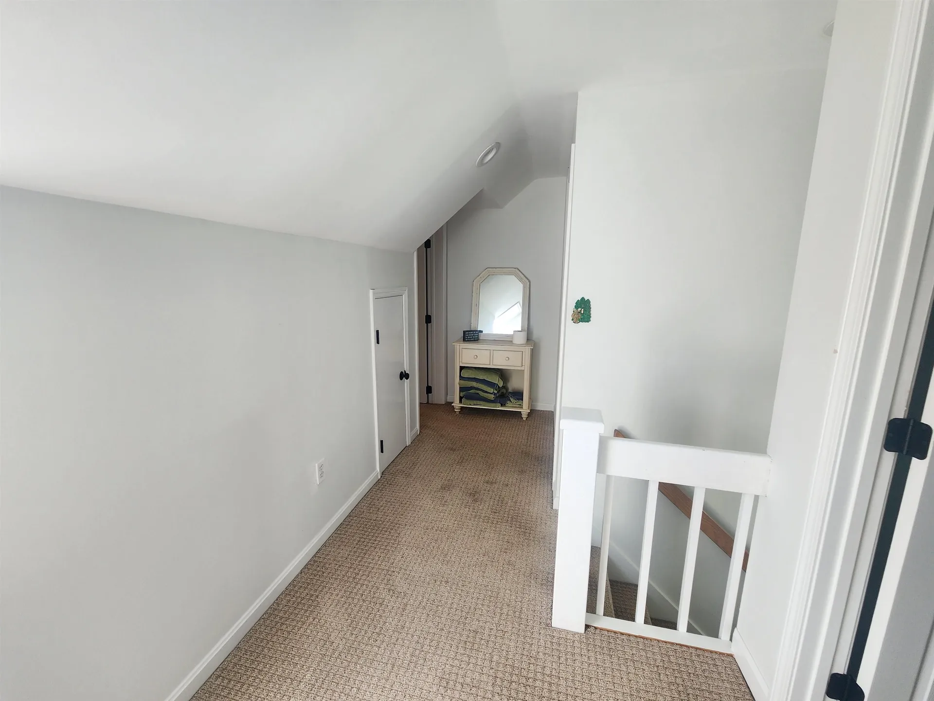 111 Lakeland Drive Hartford VT 05059