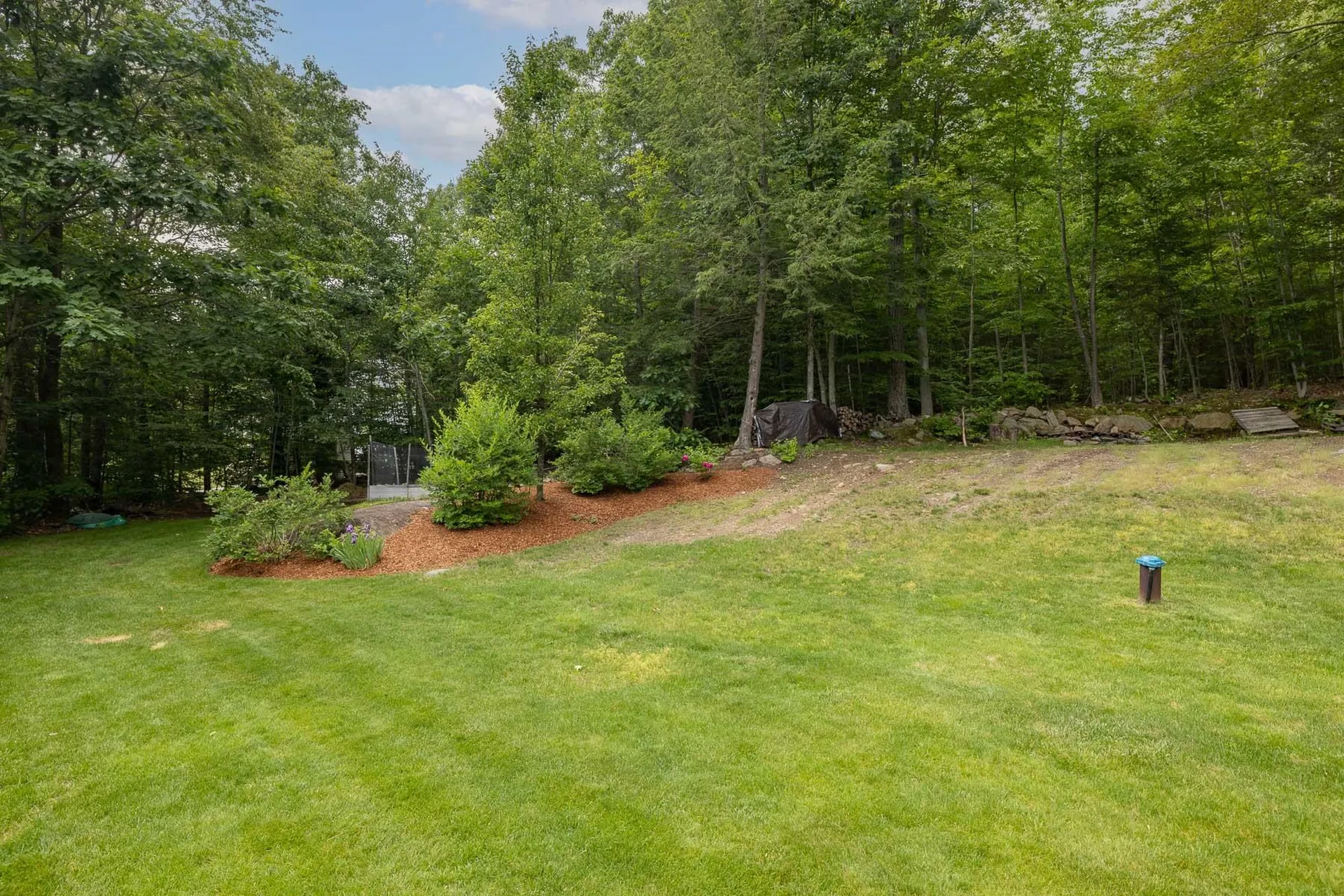 2 Lynwood Road Raymond NH 03077