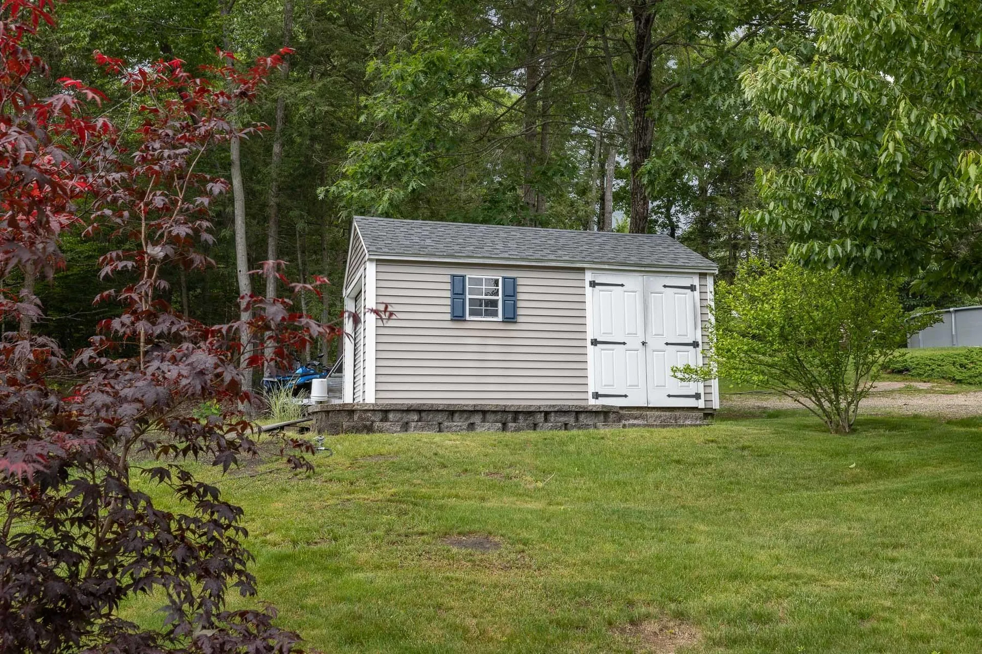 2 Lynwood Road Raymond NH 03077