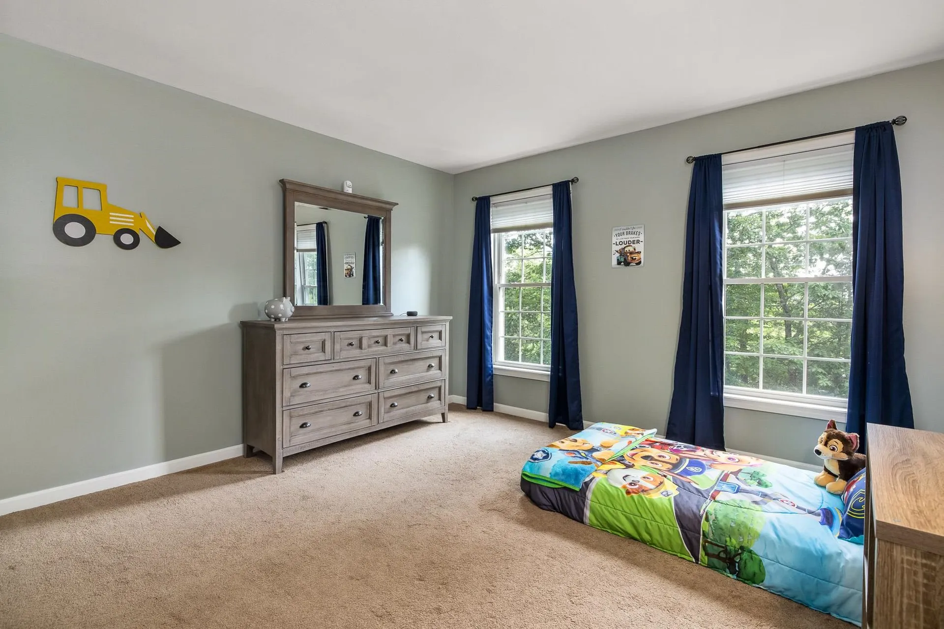 2 Lynwood Road Raymond NH 03077