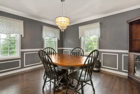 2 Lynwood Road Raymond NH 03077