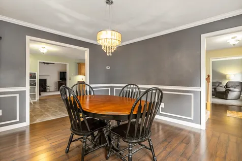 2 Lynwood Road Raymond NH 03077