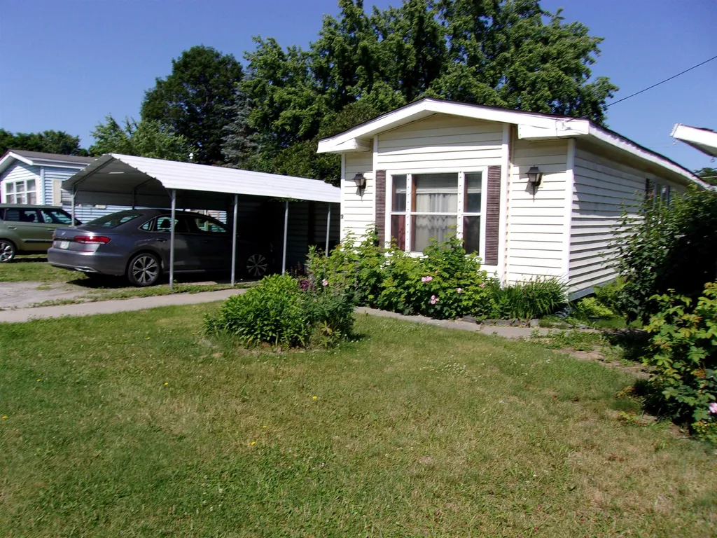 2 Chalon Park Drive Haverhill NH 03785