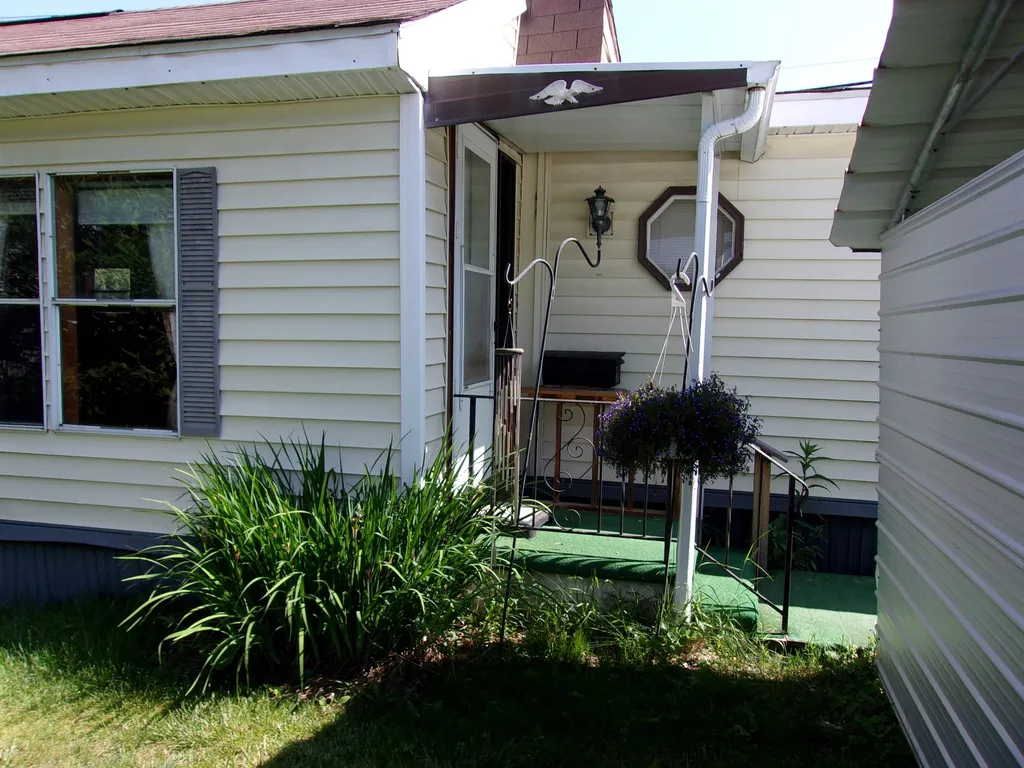 2 Chalon Park Drive Haverhill NH 03785