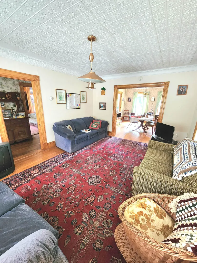 21 Howard Avenue Northfield NH 03276