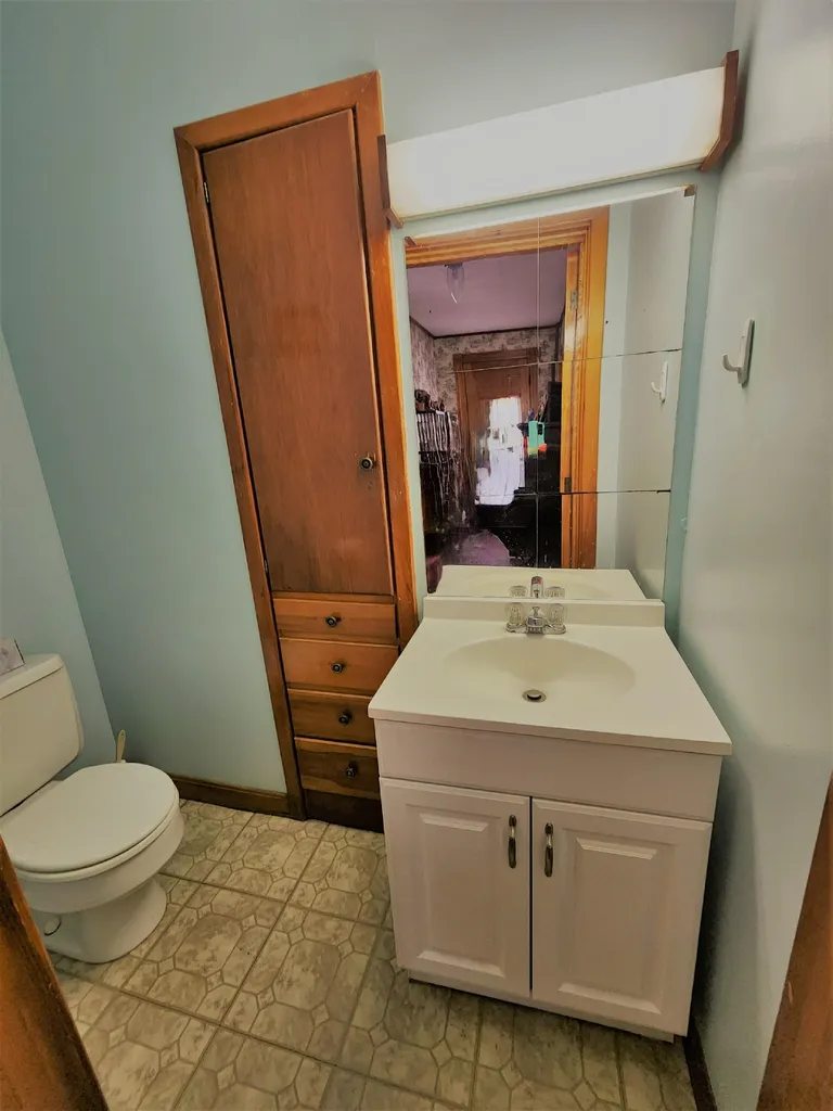 21 Howard Avenue Northfield NH 03276
