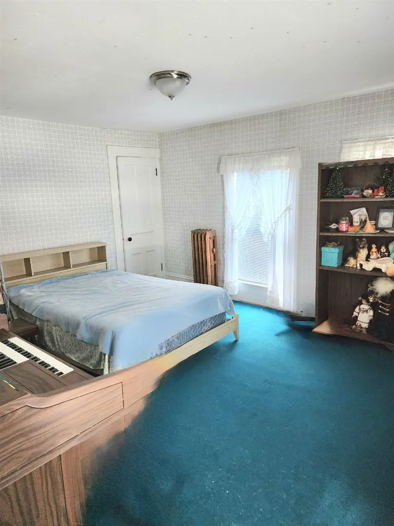 21 Howard Avenue Northfield NH 03276