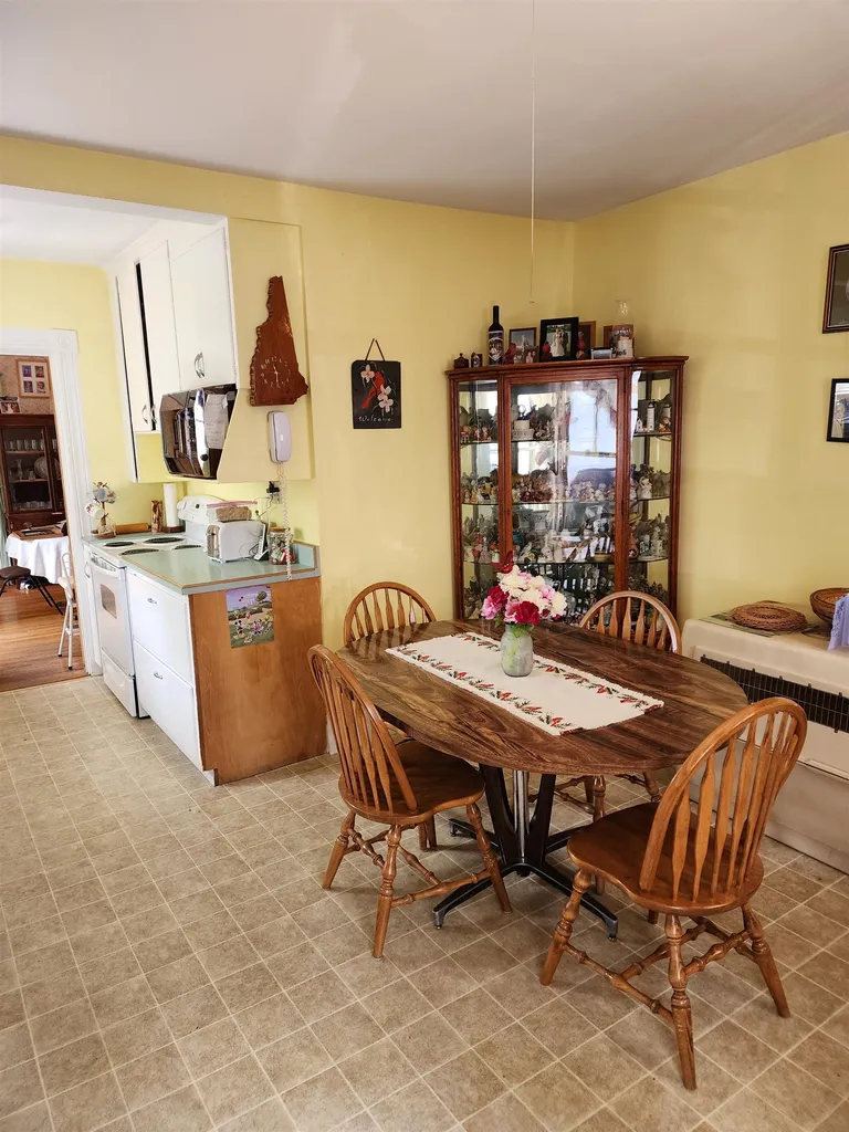 21 Howard Avenue Northfield NH 03276