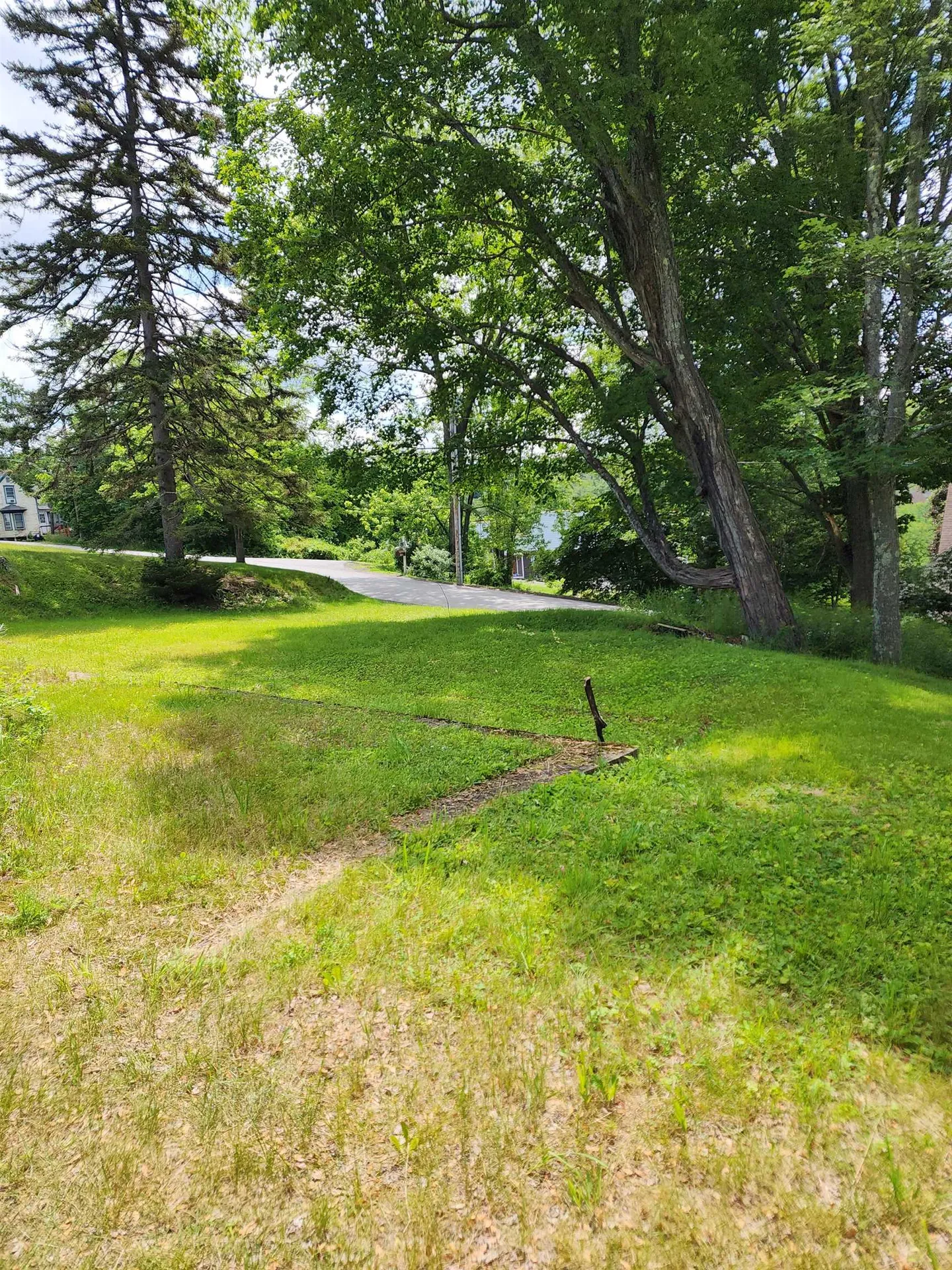 21 Howard Avenue Northfield NH 03276