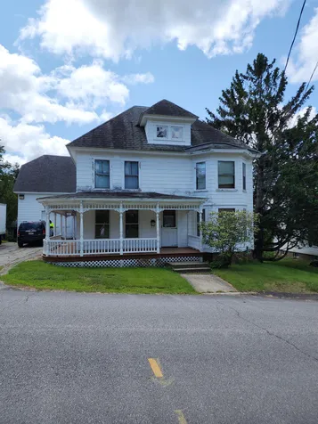 21 Howard Avenue Northfield NH 03276