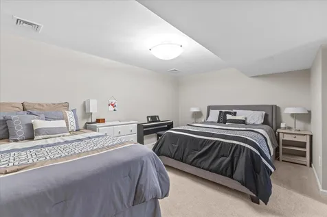 17 Sadler Lane Williston VT 05495