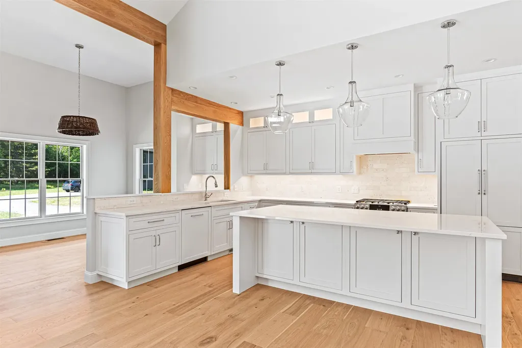 59 Haymeadow Lane Jericho VT 05465