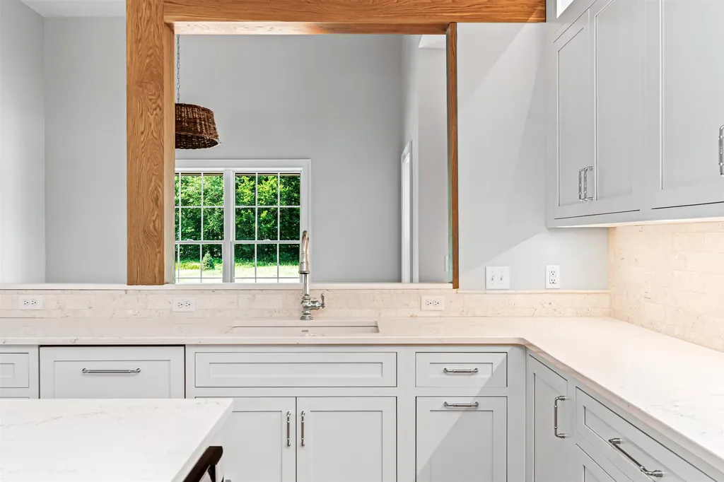 59 Haymeadow Lane Jericho VT 05465