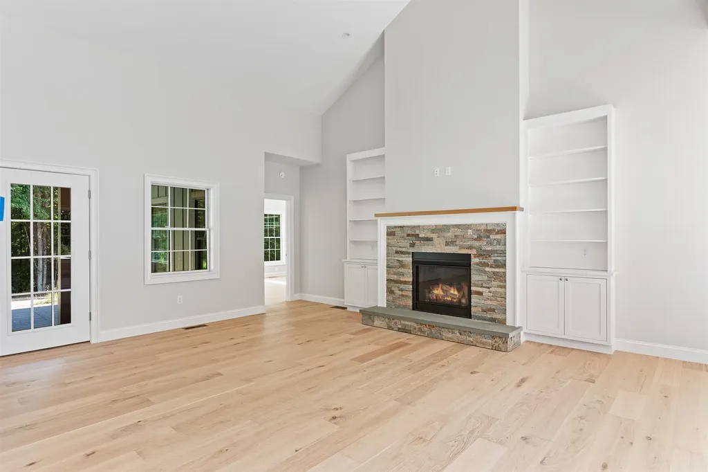 59 Haymeadow Lane Jericho VT 05465