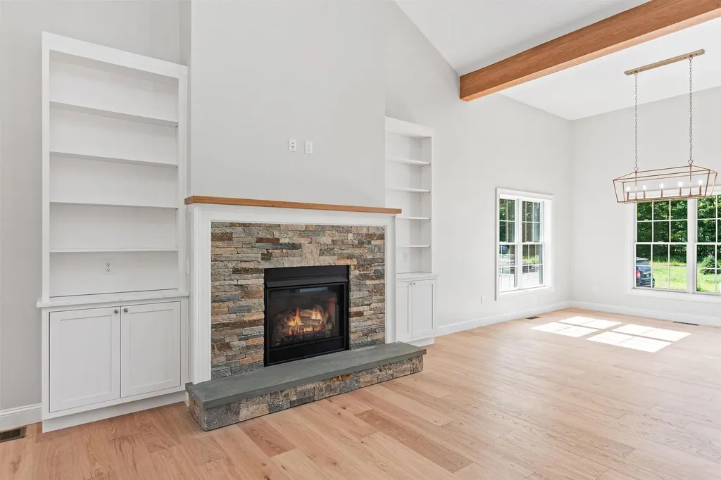 59 Haymeadow Lane Jericho VT 05465