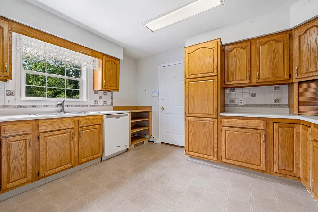 65 Woodland Heights Drive Swanzey NH 03446