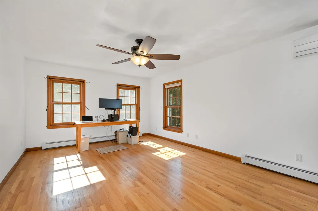 7 Ashlie Road East Kingston NH 03827
