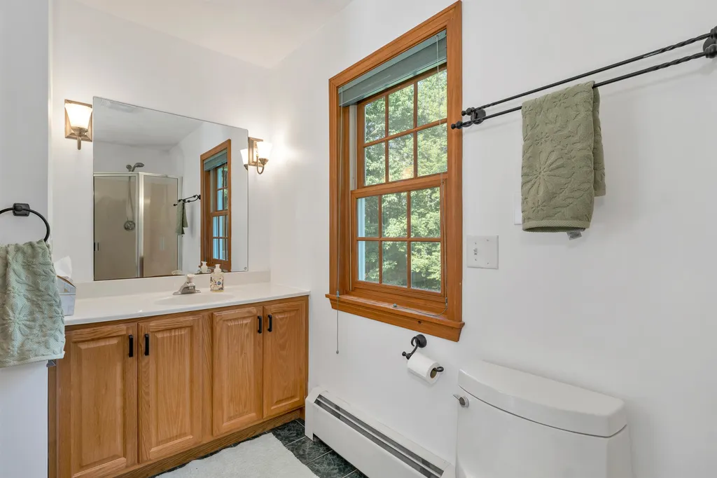 7 Ashlie Road East Kingston NH 03827