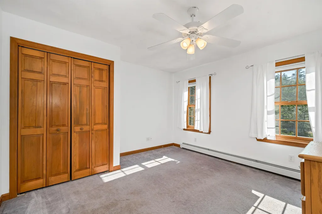 7 Ashlie Road East Kingston NH 03827