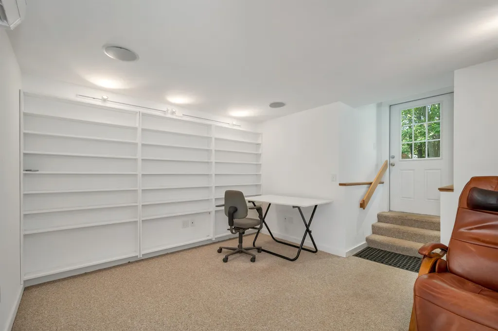 7 Ashlie Road East Kingston NH 03827