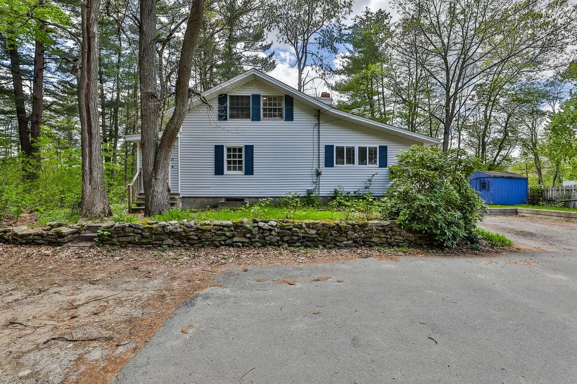 21 Millville Terrace Salem NH 03079