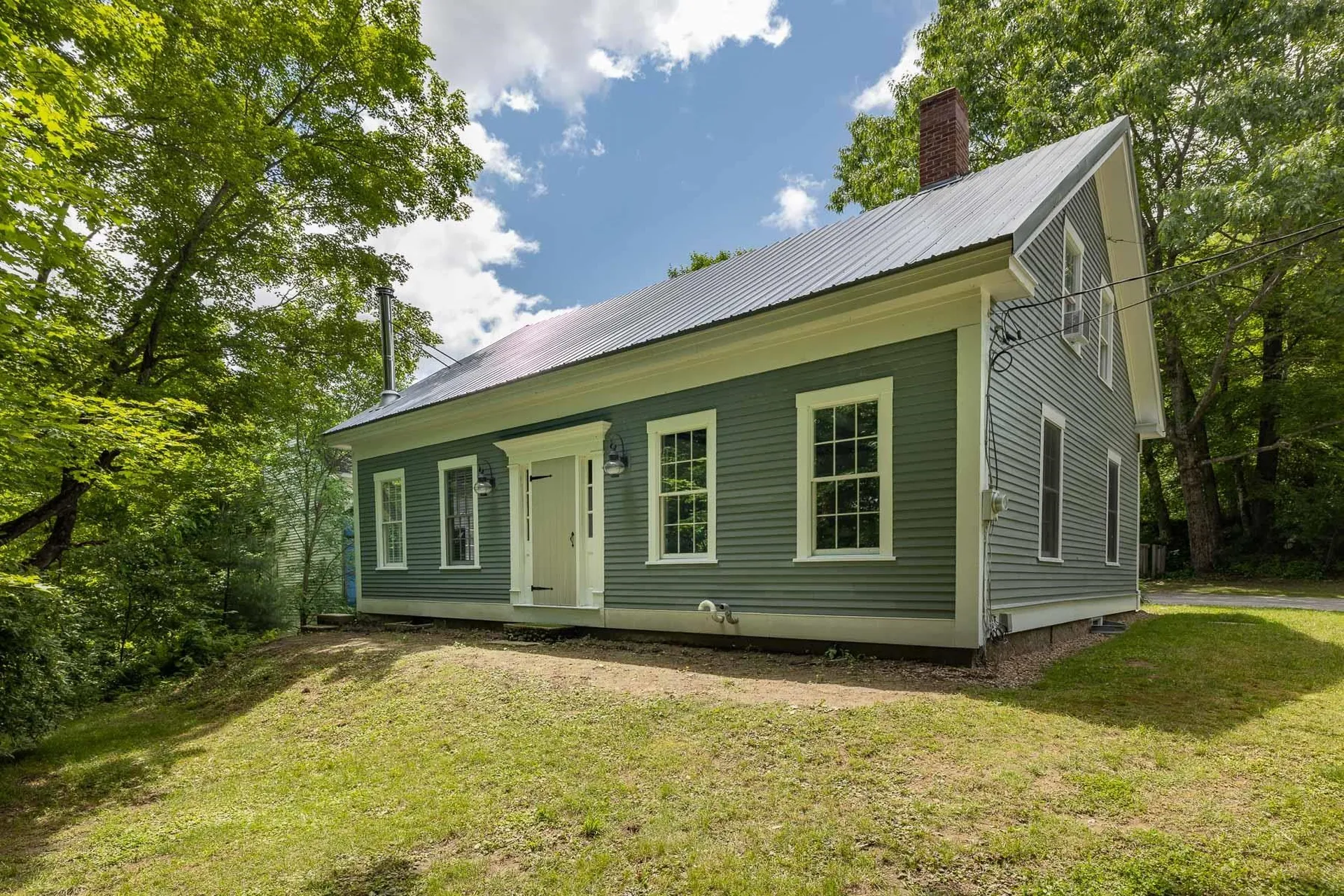 9 Cooper Road Barrington NH 03825