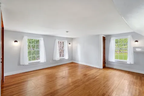 662 Bradford Road Newport NH 03773