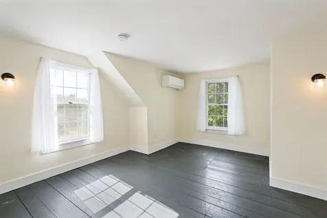 662 Bradford Road Newport NH 03773