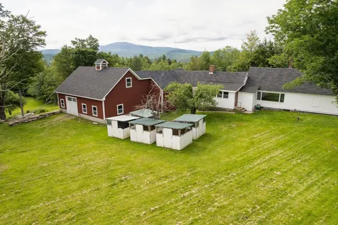 662 Bradford Road Newport NH 03773