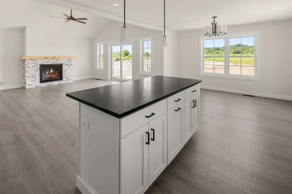 344 Commodore Drive Vergennes VT 05491