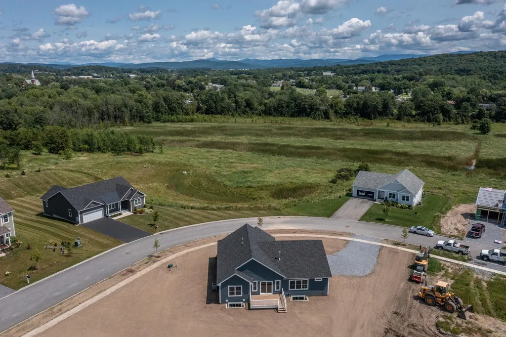 344 Commodore Drive Vergennes VT 05491