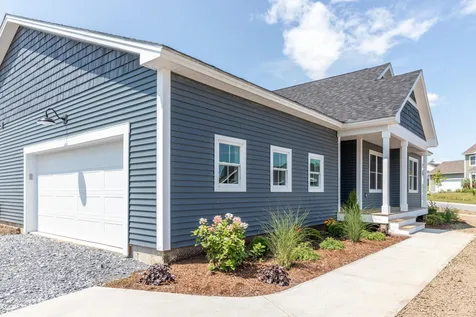 344 Commodore Drive Vergennes VT 05491