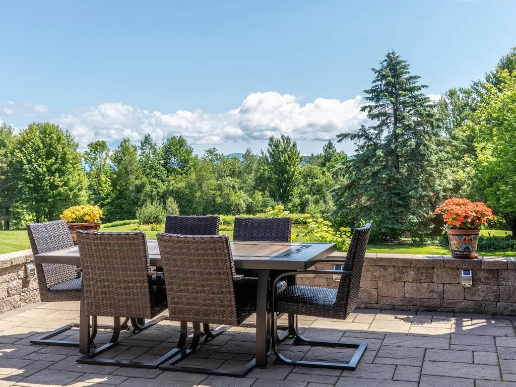460 Mount Pritchard Lane St. George VT 05495