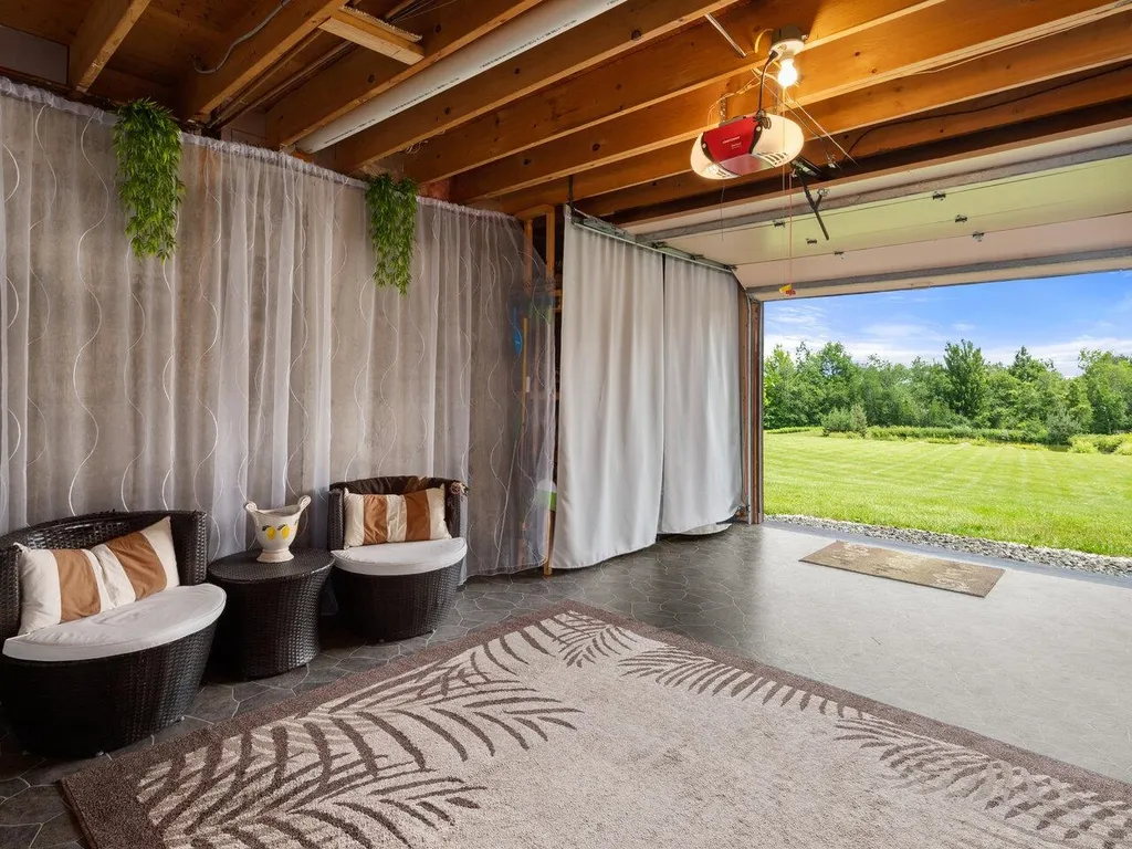 460 Mount Pritchard Lane St. George VT 05495