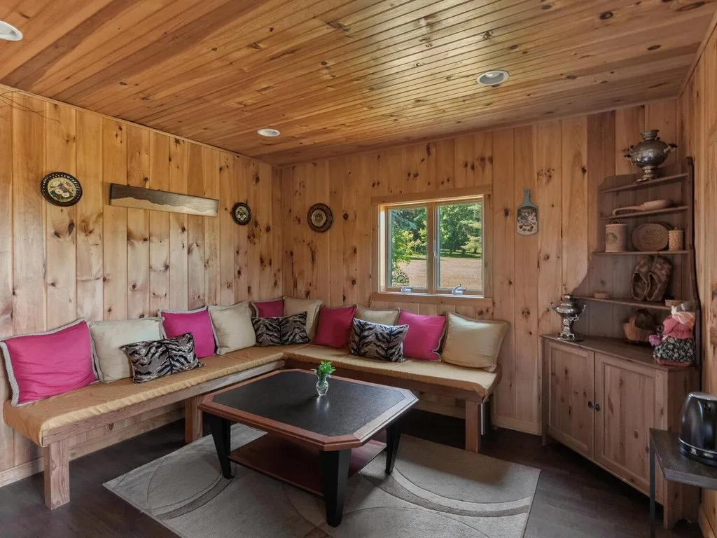 460 Mount Pritchard Lane St. George VT 05495