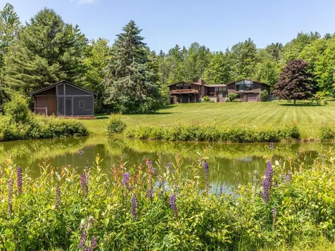 460 Mount Pritchard Lane St. George VT 05495